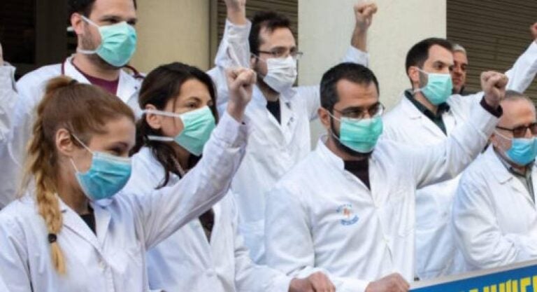 Οι νοσοκομειακοί γιατροί κατεβαίνουν σε 24ωρη απεργία εν μέσω πανδημίας!