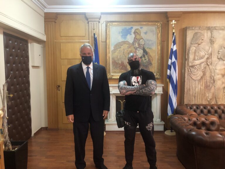 Tο αδίκημα βασανισμού των ζώων μετατρέπεται σε κακούργημα