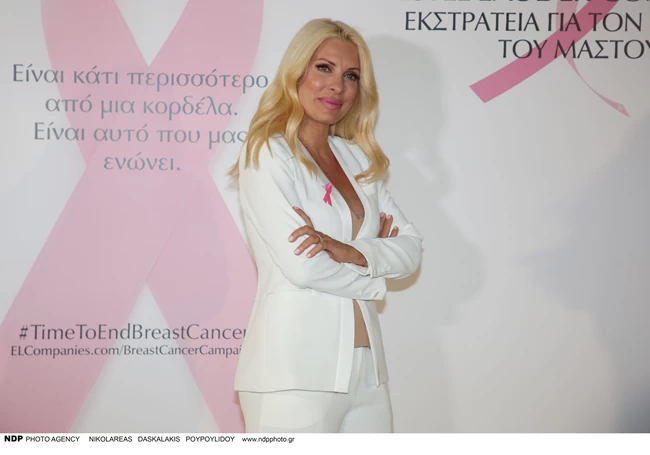 Τρέλανε τους φωτογράφους η Μενεγάκη με την άψογη και φρέσκια εμφάνιση της 10 ΕΛΕΝΗ ΜΕΝΕΓΑΚΗ