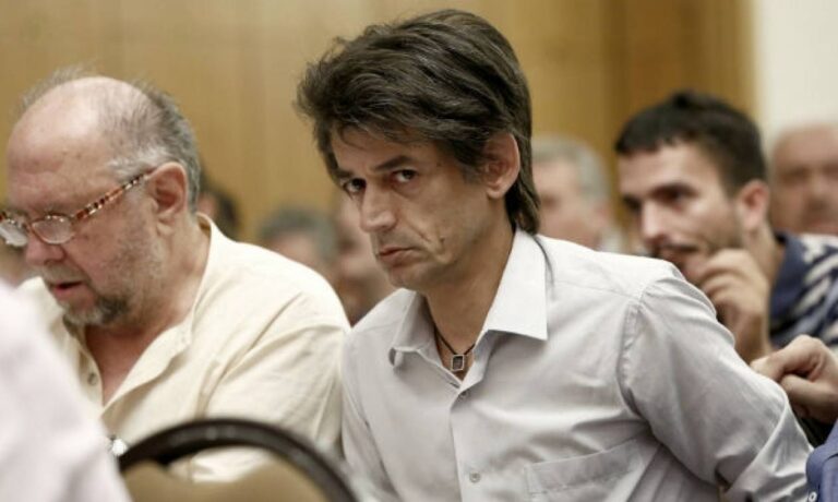 Ο Καρανίκας απειλεί με διαγραφές όσους αμφισβητούν τον Τσίπρα