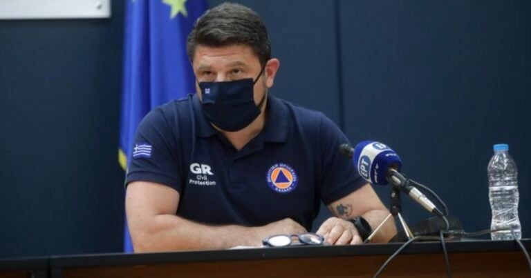 Χαρδαλιάς: «Παρατείνονται τα περιοριστικά μέτρα μέχρι 12 Οκτωβρίου»