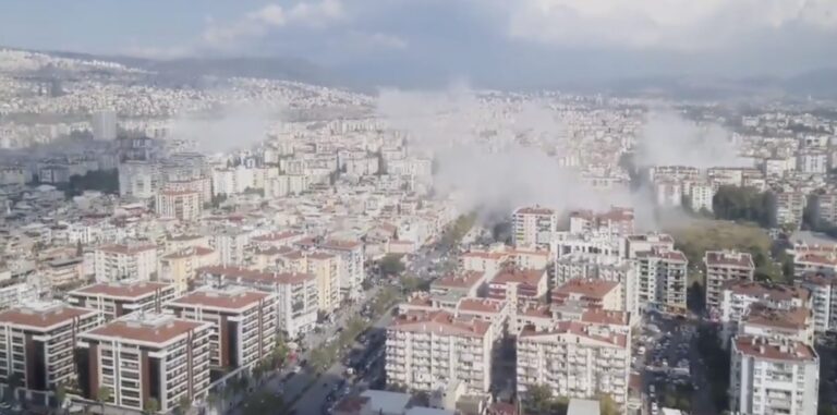 Τεράστια καταστροφή στην Τουρκία από τον σεισμό στη Σάμο – Κρεμαστήκαν κτίρια