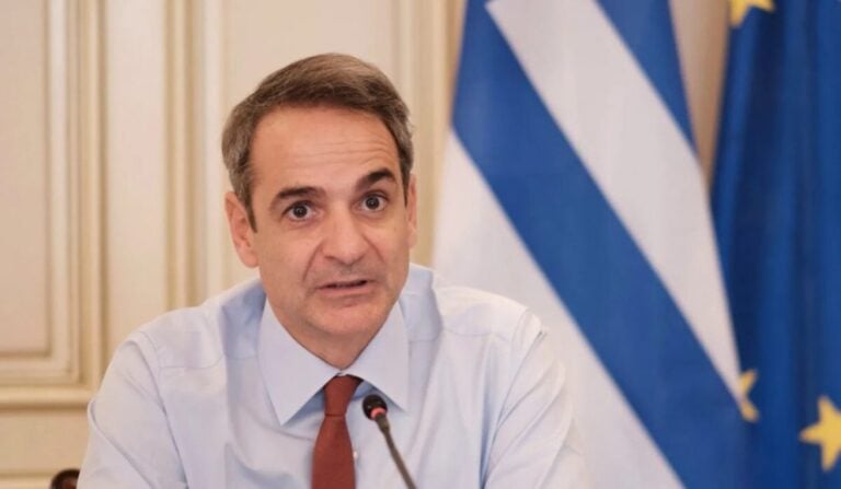 Μητσοτάκης: «Οι επόμενες 10 ημέρες θα είναι πολύ δύσκολες»