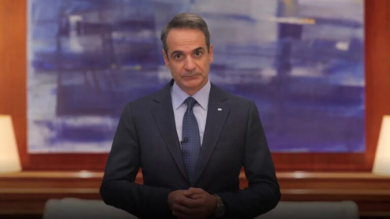 Ο λαός σας εξέλεξε πρωθυπουργό όχι για να τον βρίζετε, αλλά για να τον σέβεστε