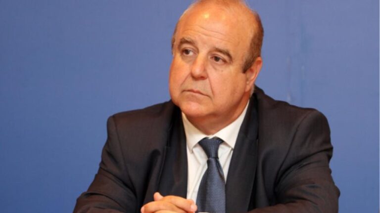 ΌΧΙ, ΌΧΙ, ΌΧΙ στο εμβόλιο από τον πρώην υφυπουργό Εργασίας των ΣΥΡΙΖΑΝΕΛ, Παύλο Χαικάλη