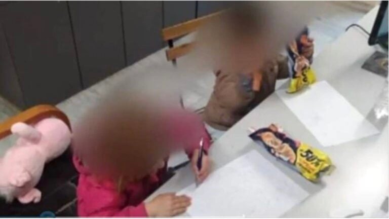 Mάνα εγκατέλειψε δυο μικρά παιδιά στον Αγιο Παντελεήμονα – «Δε μπορώ άλλο να τα συντηρήσω»