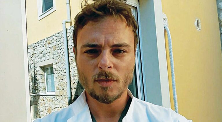 O Nίκος Μίχας θα… κρυφτεί σε σπηλιά εάν γίνει υποχρεωτικό το εμβόλιο