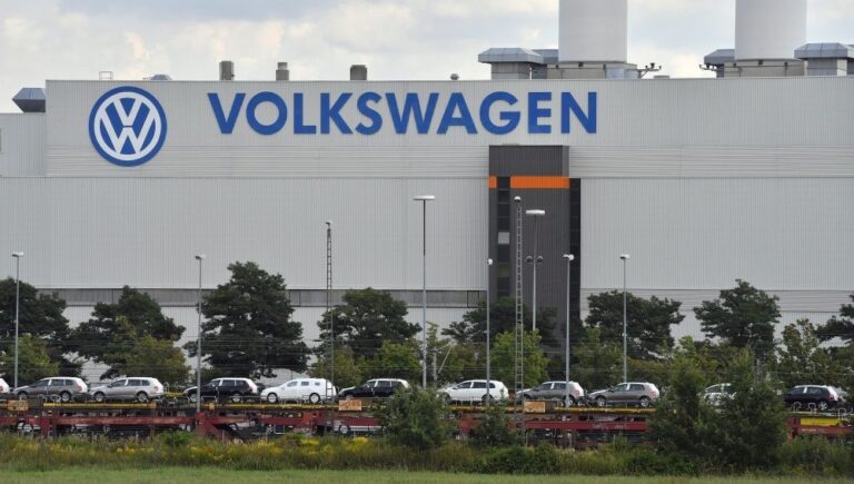 Η Volkswagen τα κλείνει όλα στην Τουρκία