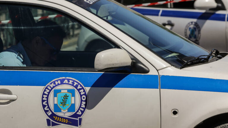 Φρίκη στη Θεσσαλονίκη: Εφηβοι σκότωσαν 86χρονο για 200 ευρώ, παππούς και γιαγιά κρατούσαν τσίλιες
