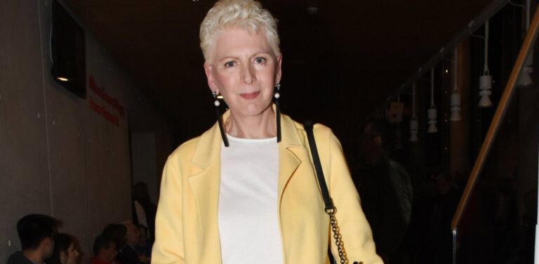 Έλενα Ακρίτα: Παραιτήθηκε από τα Νέα μετά το κόψιμο του κειμένου της