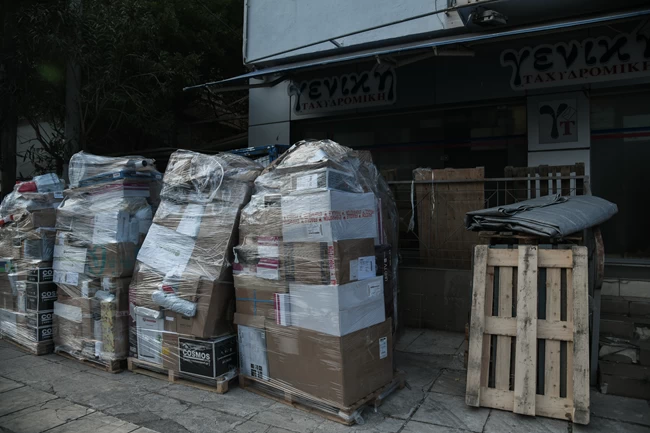 Κούριερ: Τι συμβαίνει με τις αποστολές; Καθυστερήσεις σε χιλιάδες πακέτα - Τι λένε εταιρείες και διανομείς 3 1