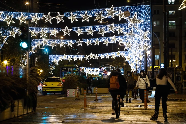 Ο χριστουγεννιάτικος στολισμός στην Πανεπιστημίου αυτή την φορά είναι υπέροχος 7 πανεπιστημιου