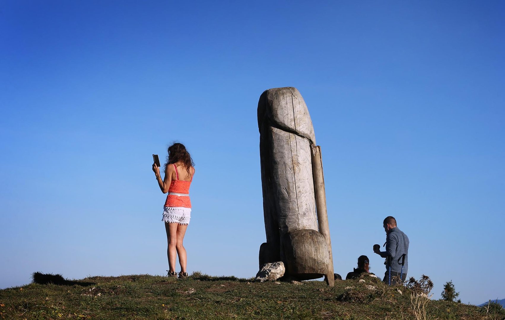 holz penis selfie