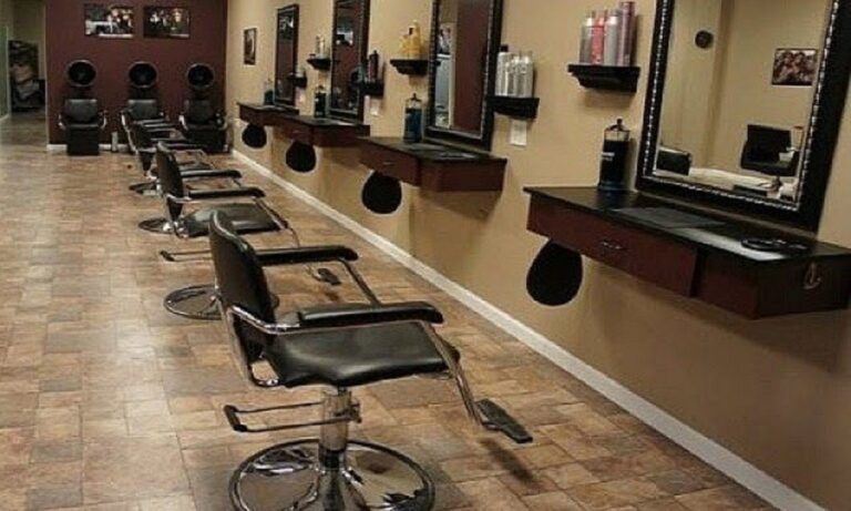 Από Παρασκευή στα… κομμωτήρια, ανοίγουν κέντρα αισθητικής, καταστήματα λιανικής