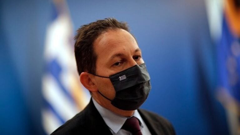 Αύριο οι ανακοινώσεις για καταστήματα και κομμωτήρια: «Δεν θα πάμε σε άνοιγμα όπως πολλοί το είχαν φανταστεί»
