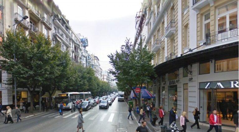 Θεσσαλονίκη: Πωλούνται καταστήματα «όσο όσο» – Άδεια 16 μαγαζιά στην Τσιμισκή
