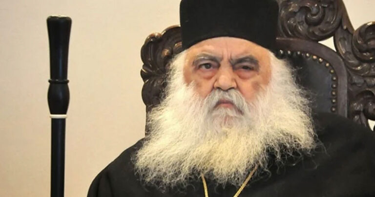Γέροντας Παρθένιος: «Δεν θα δώσω σε κανέναν ευλογία να πάει να κάνει το εμβόλιο!»