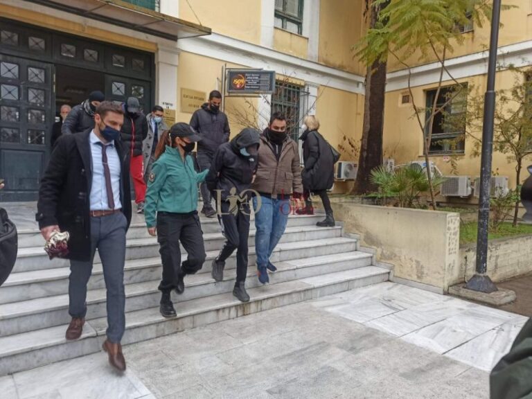 Κακουργηματική δίωξη στους δύο ανήλικους για τον άγριο ξυλοδαρμό του σταθμάρχη