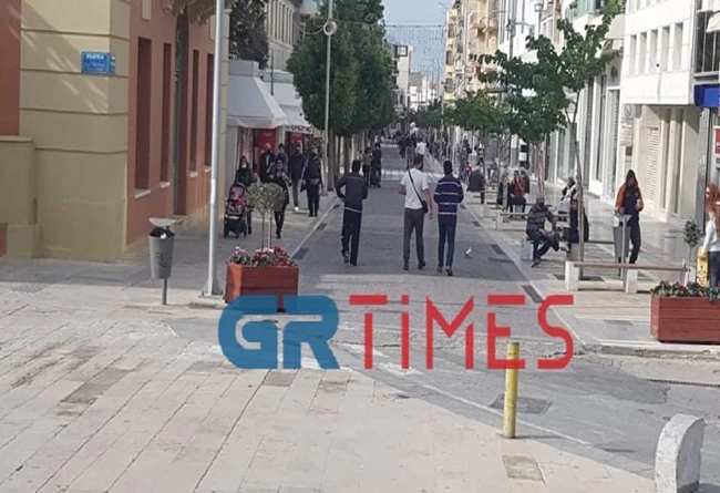 Χαμός σε παραλίες - Ο κόσμος δεν άντεξε μέσα βγήκαν όλοι για βόλτα σήμερα 13 Κρήτη 2