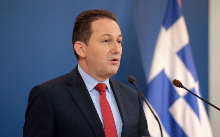 Πέτσας: «Lockdown μέχρι τις 11 Ιανουαρίου με αυστηρότερα μέτρα»