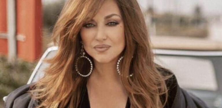 «Φαγώθηκε» η Καίτη Γαρμπή, ότι ο γιος της Δημήτρης είναι ίδιος με εκείνη! Εσείς τι λέτε;