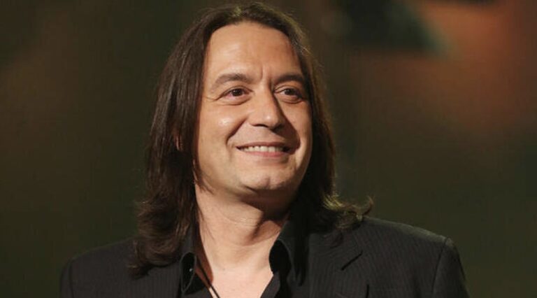 Κότσιρας για θαυμάστρια: «Με είχε ακολουθήσει κι ήθελε να αυτοκτονήσει αν δεν βρισκόμασταν»