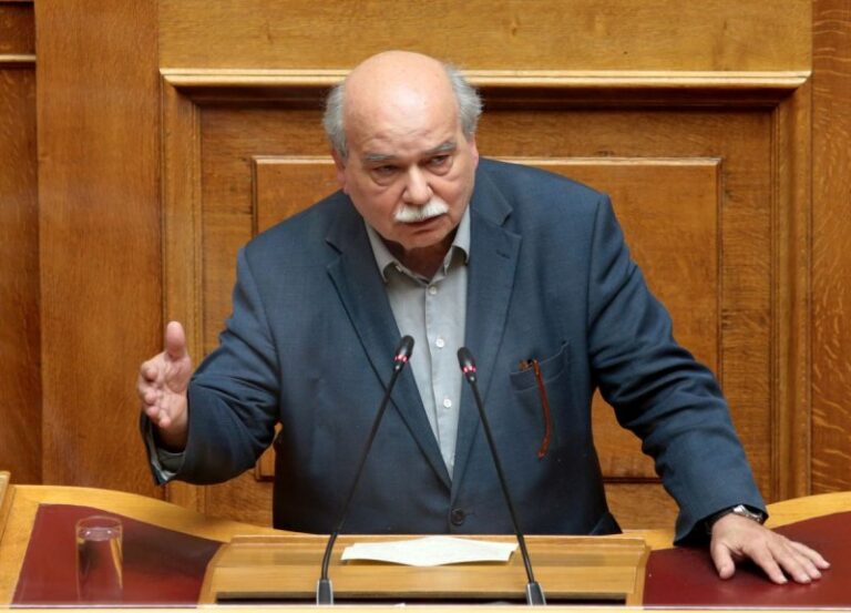 Βούτσης για σύλληψη γιου του: «Είναι ημιπιτσιρικάς 35 χρονών και όχι 40 όπως γράφουν τα σάιτ – Όργιο παραδημοσιογραφίας
