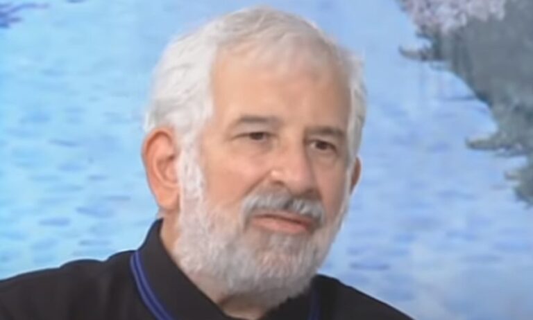 Νέες περιπέτειες για τον Πέτρο Φιλιππίδη – Υποφέρει από κρίσεις πανικού