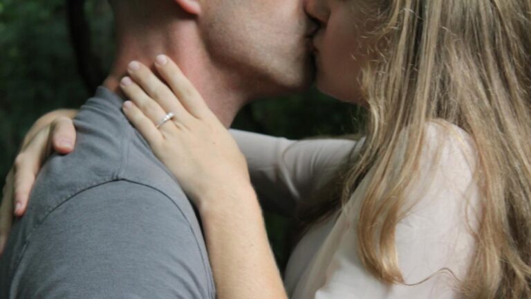 Έρευνα: Έκρηξη απιστίας θα φέρει το τέλος της πανδημίας