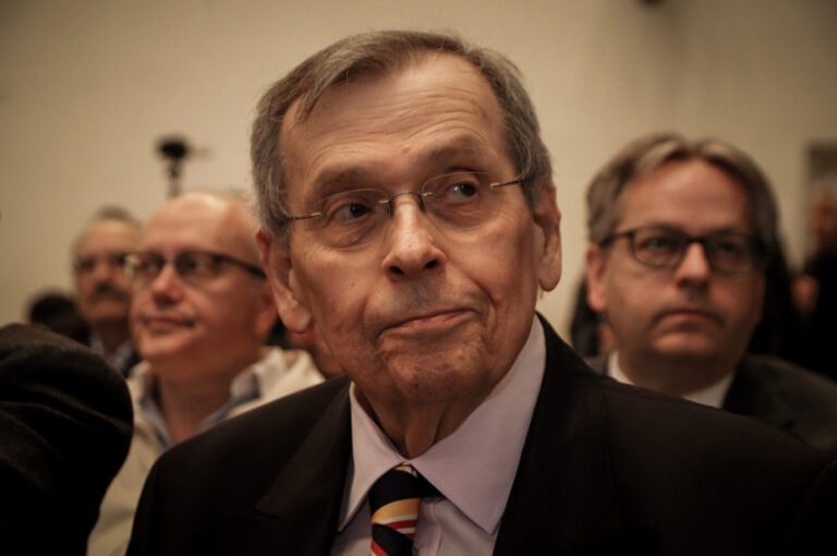 Στέφανος Μάνος: «Είμαι 36 ώρες χωρίς ρεύμα και θέρμανση στην Εκάλη και 12 ώρες χωρίς νερό»