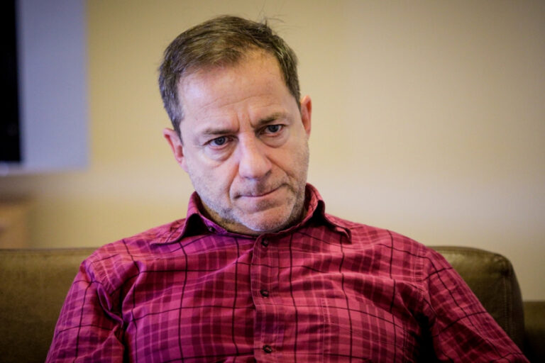 22 χρόνια καταγγελίες για τον σκηνοθέτη – «Μετά τα 18 τα παιδιά δεν είχαν κανένα ενδιαφέρον»