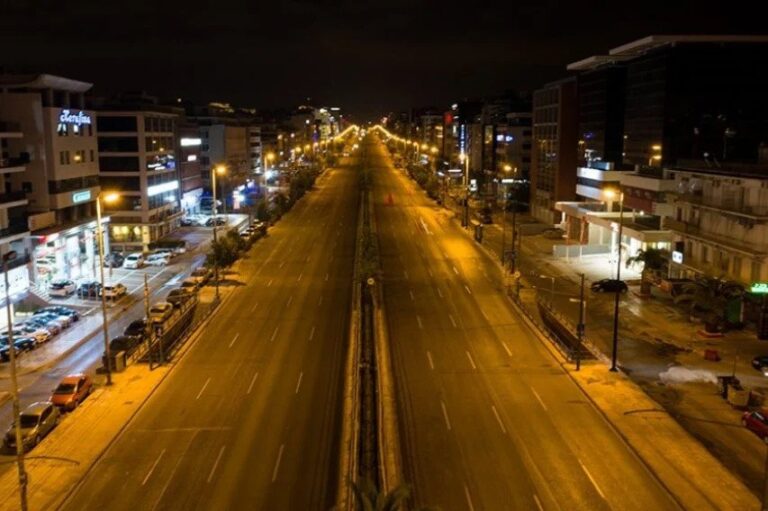 Αναστέλλεται η ζωή μας η ίδια τα Σαββατοκύριακα