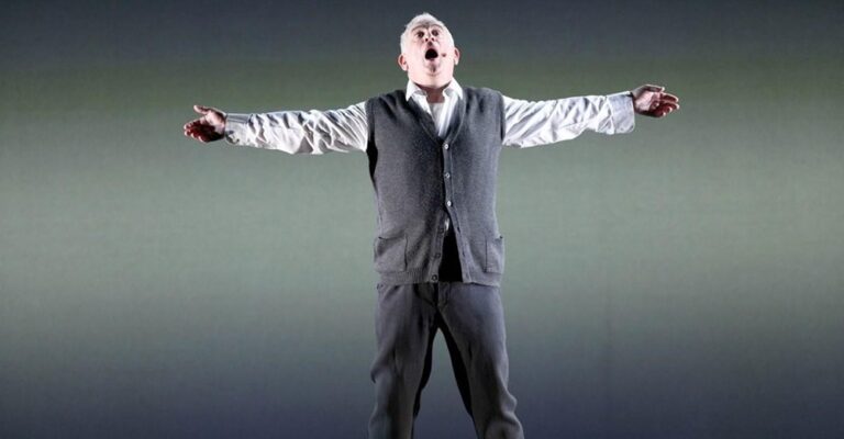 Η άνοδος και η εκκωφαντική πτώση του Πέτρου Φιλιππίδη