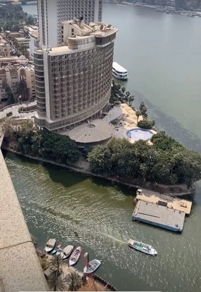 Η Σπυροπούλου απαντά στην κατακραυγή για την επίδειξη χλιδής: «Ο καθένας κάνει τη δουλειά του» 12 spyropoyloy