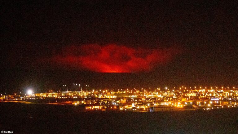 Ισλανδία: Εκρηξη ηφαιστείου κοντά στο Ρέικιαβικ