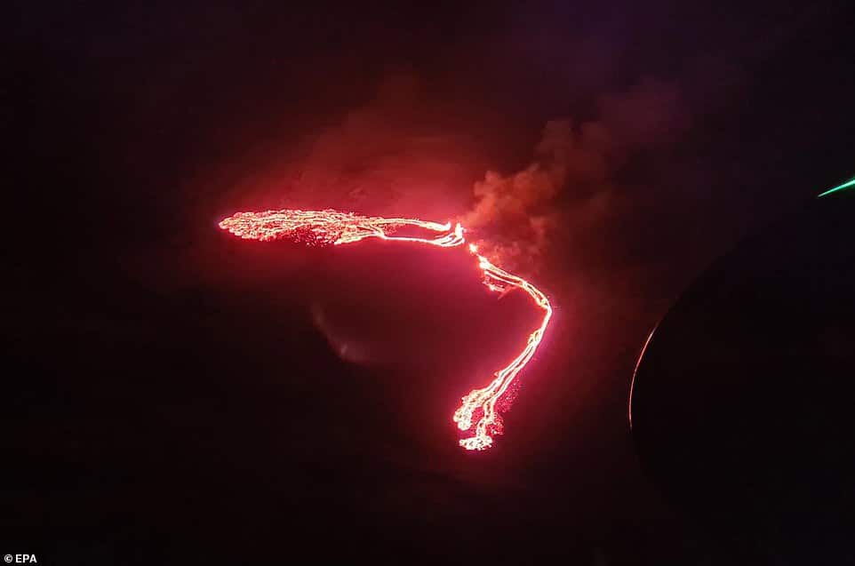 40702170 9382609 images captured by the coast guard helicopter showed the lava sp m 77 1616202602230