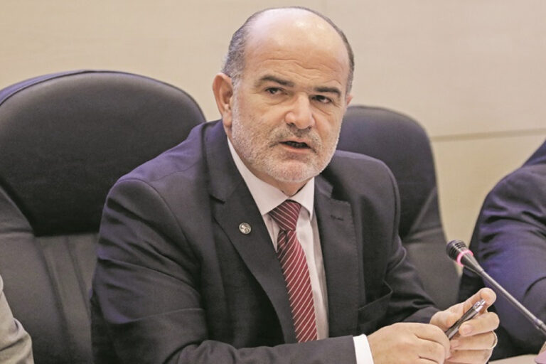 Γ. Καββαθάς: «Ένα βήμα πιο κοντά στο οριστικό λουκέτο η εστίαση»