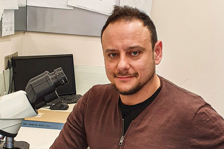 Γκίκας Μαγιορκίνης: Ποια είναι η κούκλα σύζυγός του – Δείτε τη για πρώτη φορά