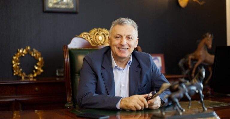 Πέθανε από κορωνοϊό ο Μπόρις Μουζενίδης-Μεγάλη απώλεια για τον ελληνικό τουρισμό Σύνδεσμος