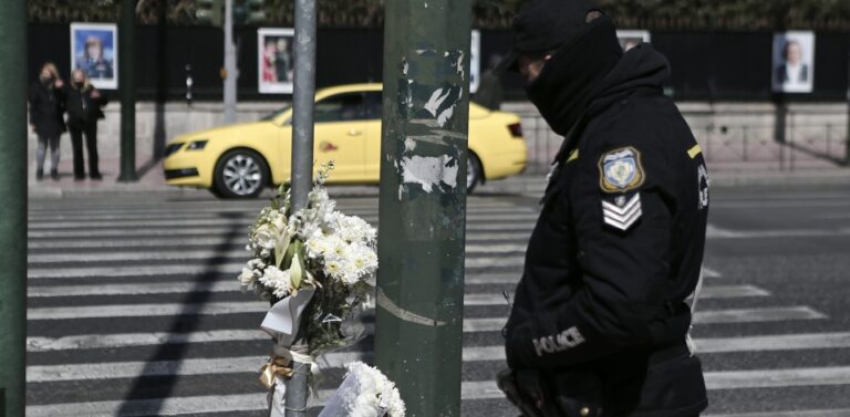 Τροχαίο στη Βουλή: Εκτός Τροχαίας ο τροχονόμος που μίλησε απρεπώς σε ντελιβερά