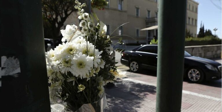 Τροχαίο στη Βουλή: Ξεκίνησε η διαδικασία δωρεάς των οργάνων του 23χρονου Ιάσωνα