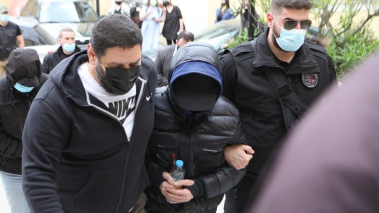 Κατηγορείται για εγκληματική οργάνωση