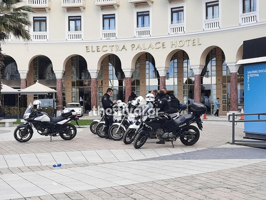 Θεσσαλονίκη: Φοιτητές και αντιεξουσιαστές κατέλαβαν το Ολύμπιον 2 kat2