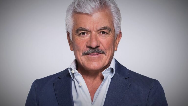 Γιαννόπουλος: «Eίναι πιο πιθανό να πάθεις τρακάρισμα παρά να πάθεις κάτι από το Astra Zeneca»