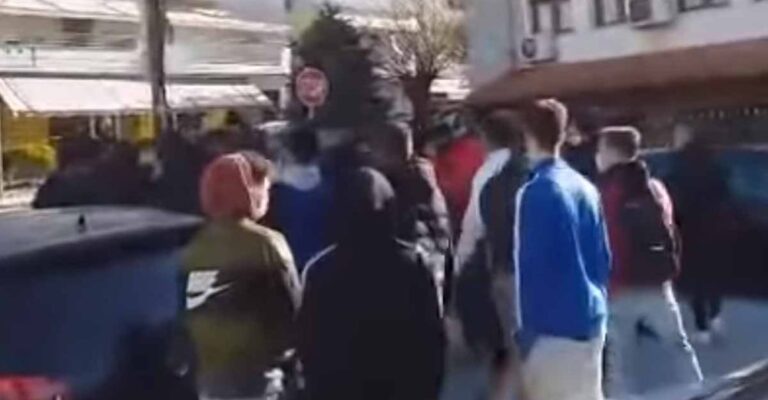 Πιάστηκαν στα χέρια οι μαθητές στον Εύοσμο