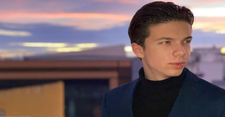 Ελευθέριος Ντριγκόγιας: Ο αριστούχος μαθητής από την Λάρισα που πήρε το ‘χρυσό εισιτήριο’ για το πανεπιστήμιο του Michigan