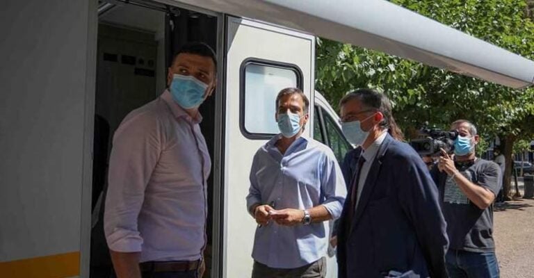 Μίνι εξέγερση στην Επιτροπή Τσιόδρα. «Καυτή» επιστολή σε Κικίλια – Μητσοτάκη