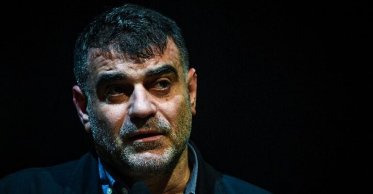 Άρθρο – καταγγελία Βαξεβάνη: Υπάρχει συμβόλαιο θανάτου εναντίον μου;