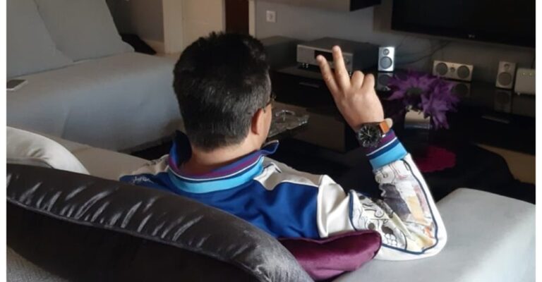 Στο σπίτι ο Αγγελίδης μετά το δύσκολο χειρουργείο: «Τα κατάφερες αστέρι μου για άλλη μια φορά!»