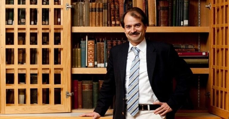 Ιωαννίδης: «Δεν είναι λύση ο περιορισμός στο σπίτι – Λάθος στρατηγική τα μέτρα τύπου lockdown»